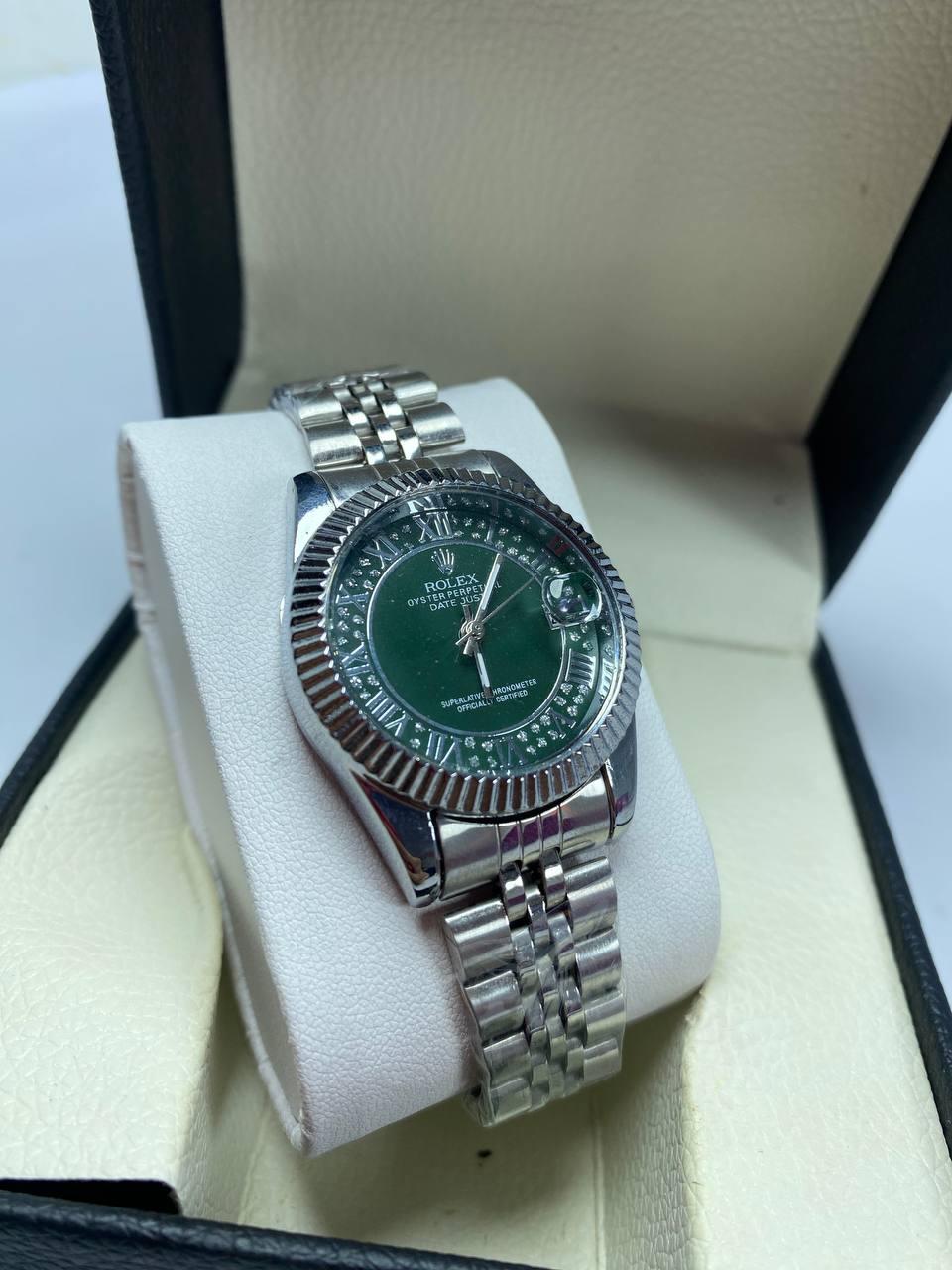 Watch Rolex for Women slide 3